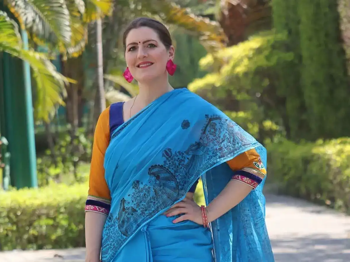 அமெரிக்கப் பெண் வெளியிட்ட “இனவெறி” கருத்துகள்: இந்தியர்களைத் திருமணம் செய்த வெளிநாட்டினர் எதிர்கொள்ளும் அவதூறுகள்!