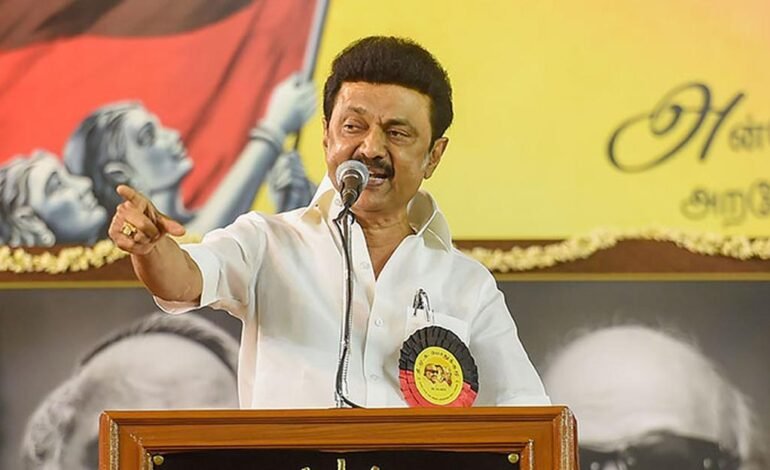தி.மு.க. மாவட்டச் செயலாளர்கள் கூட்டத்தில் மாண்புமிகு முதலமைச்சர் மு.க.ஸ்டாலின் உரை: தேர்தல் சவால்கள், நலத்திட்டங்கள், மற்றும் வளர்ச்சி இலக்குகள்!