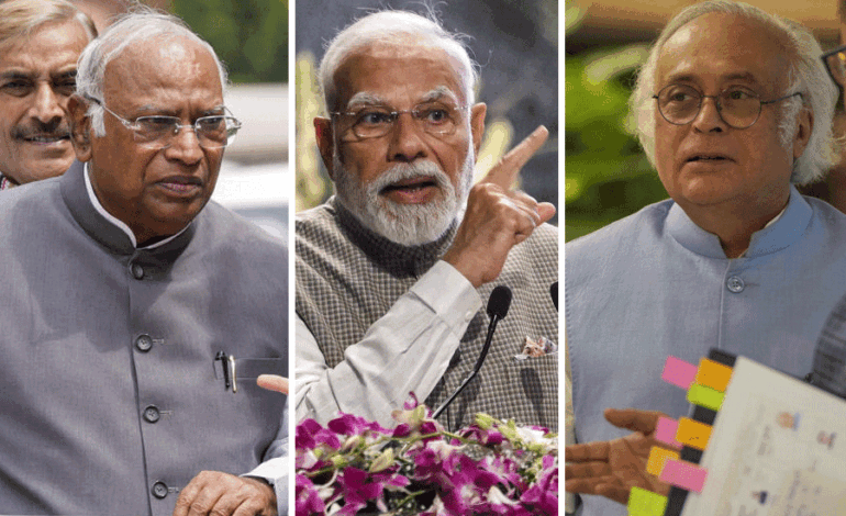 Quit India இயக்கத்தை பிரதமர் மோடி போற்ற, RSS-ன் எதிர்ப்பை காங்கிரஸ் சுட்டிக்காட்டியது !