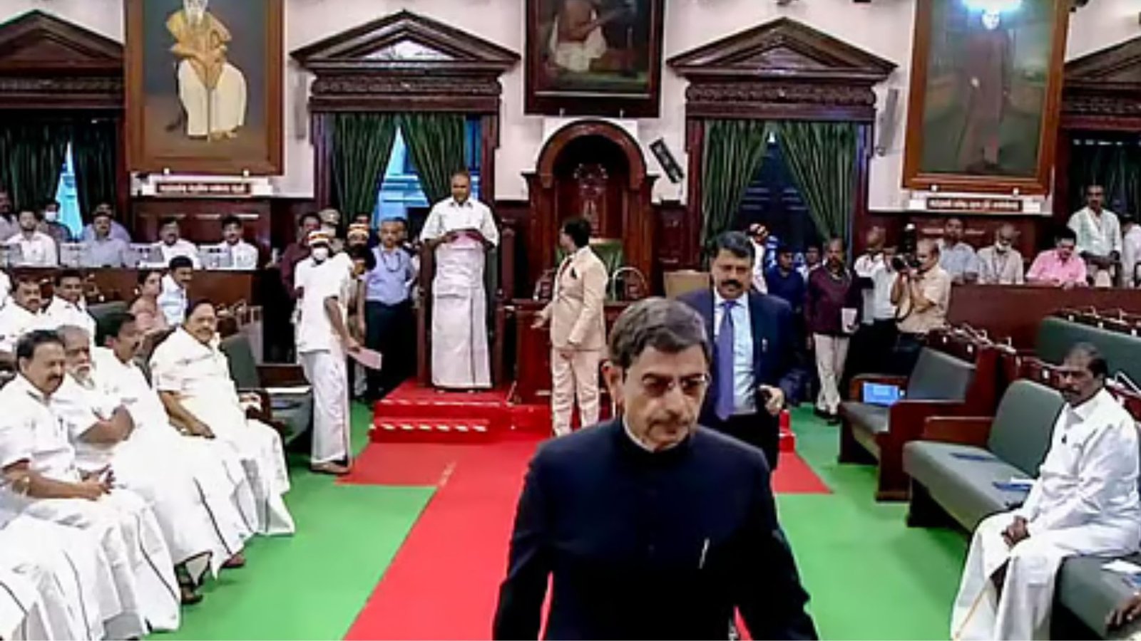 சட்டப்பேரவையில் ஆளுநர் ரவியின் வெளிநடப்பு வரலாறு (2022-2026)