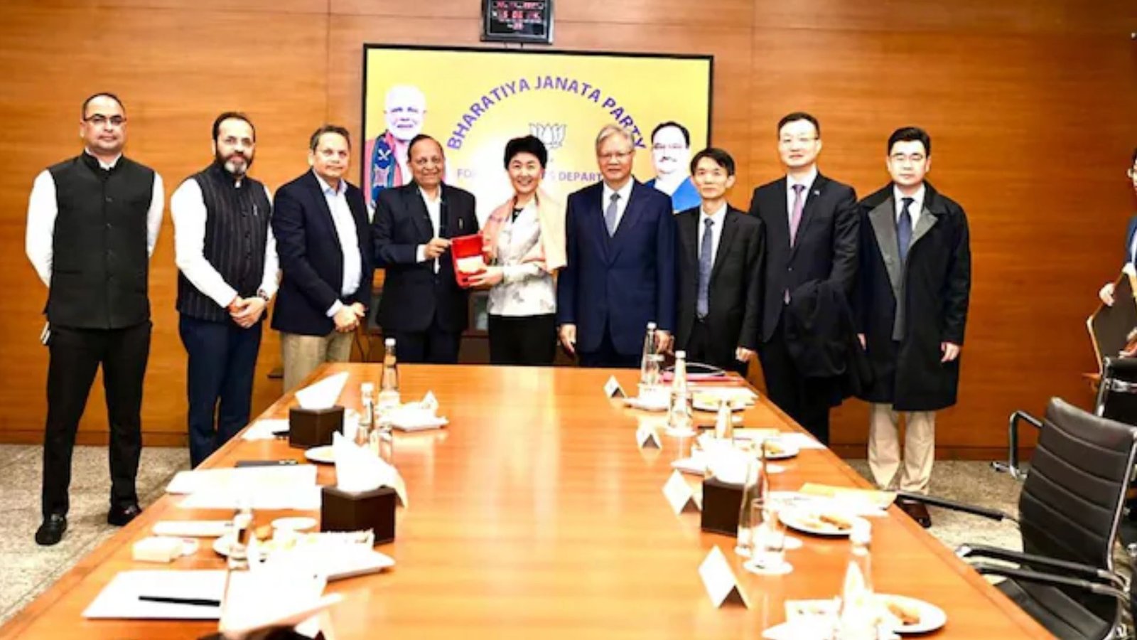 வெளியுறவா? விளையாட்டா? – சீனா, அமெரிக்கா இடையே இந்தியா ஊசலாடுவதாகக் காங்கிரஸ் கடும் விமர்சனம்!