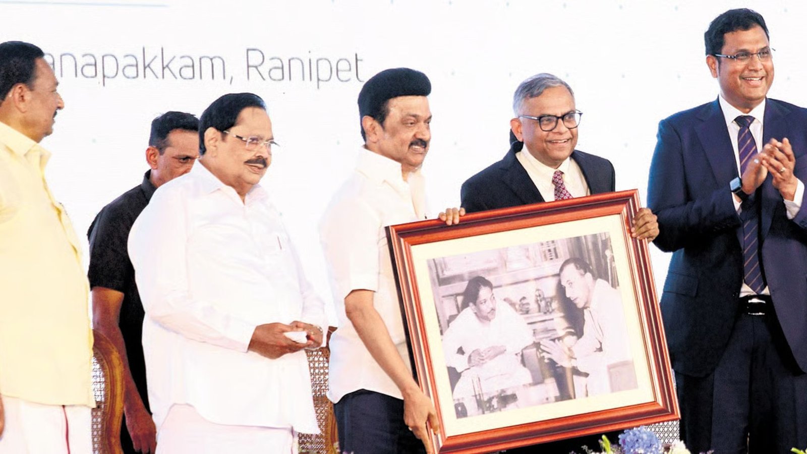 “சொன்னதைச் செய்த முதலமைச்சர்!” – ஜாகுவார் ஆலை திறப்பு விழாவில் டாடா தலைவர் சந்திரசேகரன் புகழாரம்!