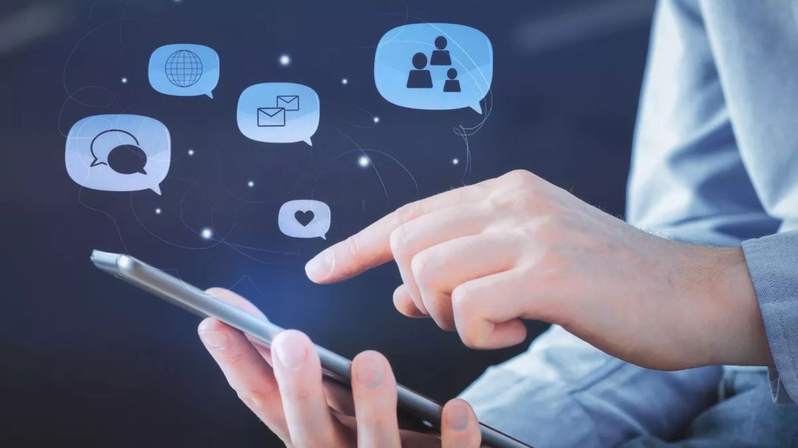 “நீங்கள் மறைந்தாலும் உங்கள் கணக்கு இயங்கும்!” – மெட்டாவின் அதிரடி ஏஐ காப்புரிமை: ஒரு விஞ்ஞானப் புரட்சியா? அல்லது அச்சுறுத்தலா?