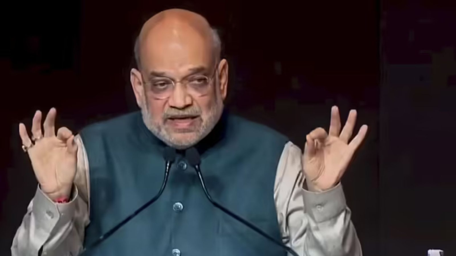 “2026-ல் 60% வாக்குகள்… 24 தொகுதிகள்!” – காரைக்காலில் அமித் ஷா அதிரடி முழக்கம்!