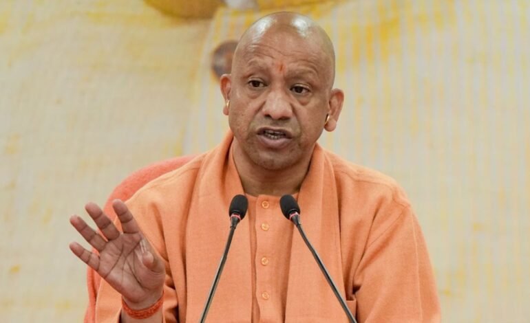 “அராஜகத்திலிருந்து அமைதிக்கு”: உ.பி. பட்ஜெட் கூட்டத்தொடரில் யோகி ஆதித்யநாத் ஆவேச உரை!