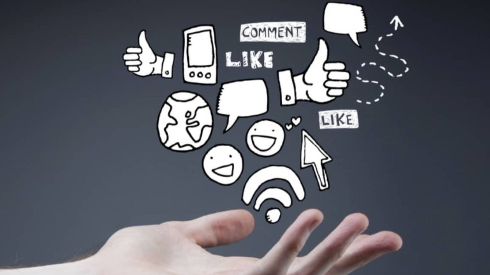 திரைக்குப் பின்னால் ஒளிந்திருக்கும் ஏற்றத்தாழ்வு: இந்தியாவில் ஊடகப் பயன்பாடு அதிகரிப்பு.. ஆனால் கிராமங்களில் சரிவு ஏன்?