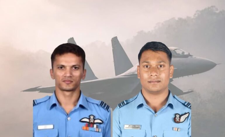 அசாமில் SU-30 MKI போர் விமானம் விழுந்து நொறுங்கியது: இரு இளம் விமானிகள் வீரமரணம்!