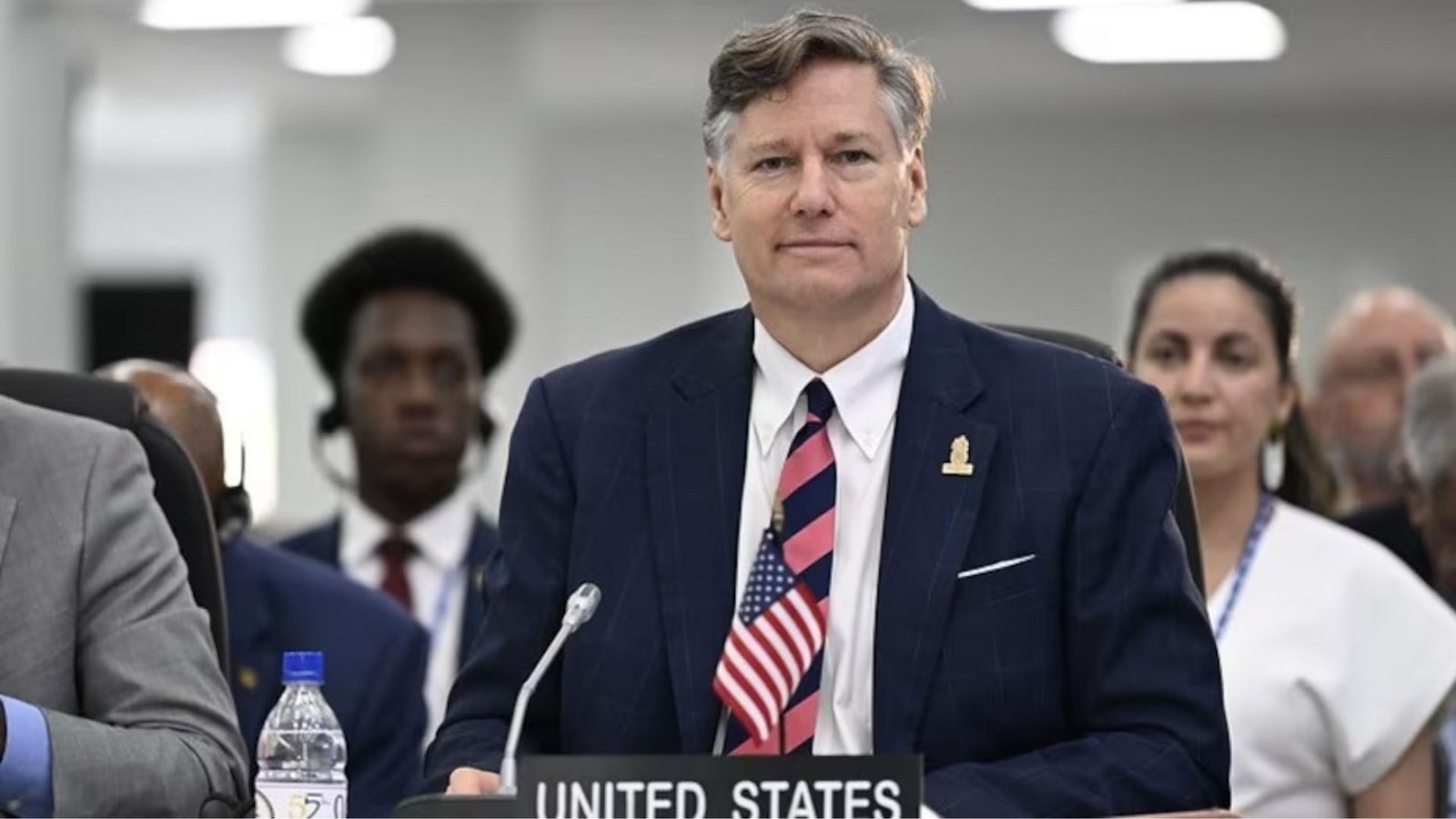 “சீனாவிடம் கற்ற பாடம்… இந்தியாவை வளர விடமாட்டோம்!” – அமெரிக்காவின் பகிரங்க வர்த்தக எச்சரிக்கை.