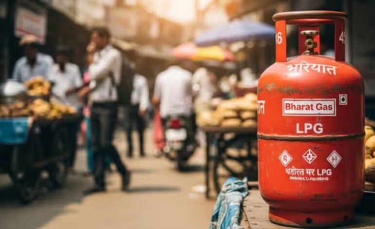 உணவு விலை உயராது: சிலிண்டர் தட்டுப்பாட்டுக்கு இடையே ஹோட்டல் உரிமையாளர்கள் சங்கம் அதிரடி அறிவிப்பு!