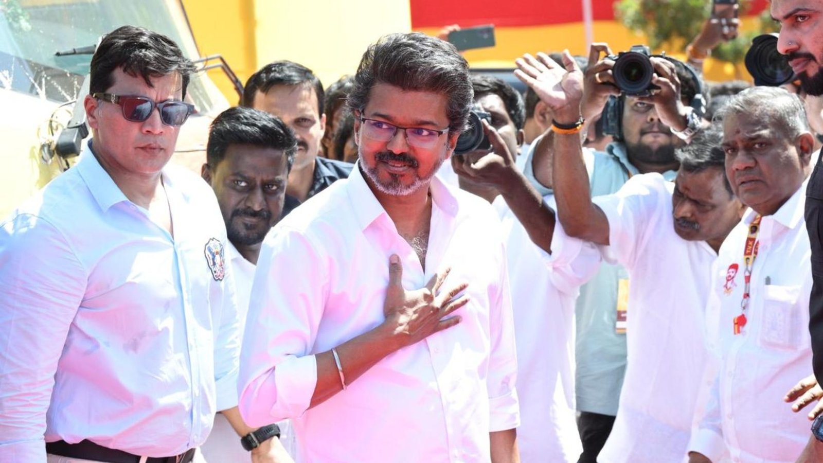 பெரம்பூரில் பாதுகாப்பு குளறுபடி! – தேர்தல் ஆணையத்தில் தவெக அவசரப் புகார்; போலீஸ் மீது அதிருப்தி.