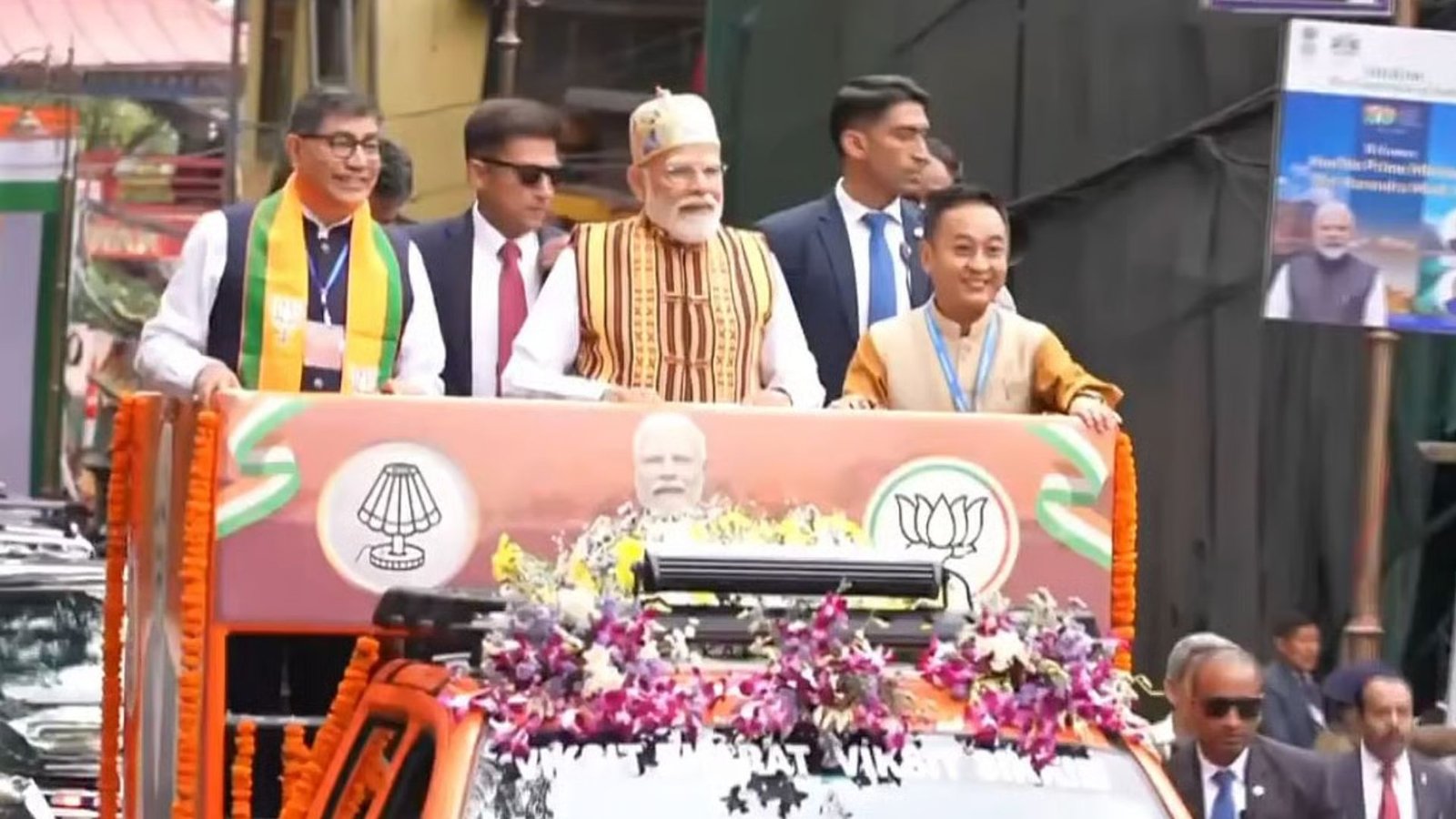 சிக்கிம் மாநில 50-வது ஆண்டு பொன்விழா: ரூ.4,000 கோடி திட்டங்களைத் தொடங்கி வைத்தார் பிரதமர் மோடி!கேங்டாக் | ஏப்ரல் 28, 2026