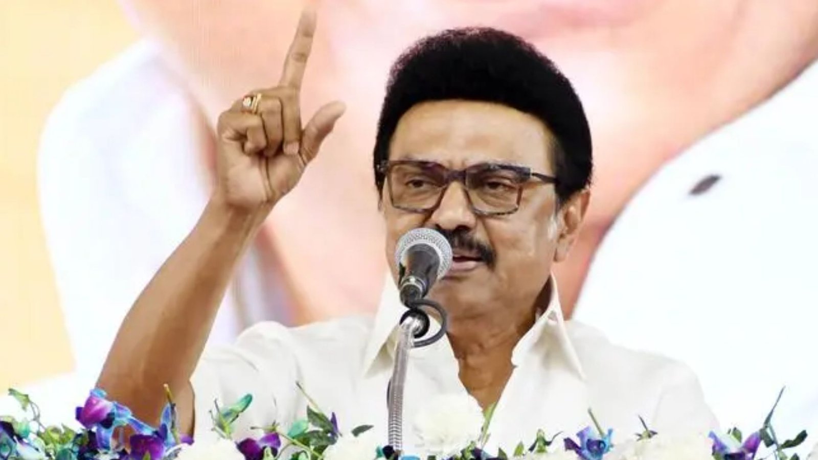 “இது கல்விச் சீர்திருத்தம் அல்ல.. இந்தி திணிப்பு!” – சிபிஎஸ்இ முடிவிற்கு முதல்வர் ஸ்டாலின் கடும் கண்டனம்.