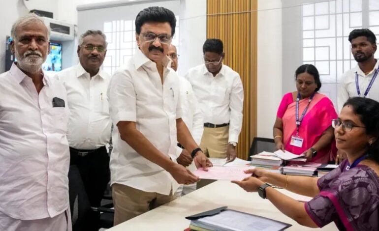 தமிழகத் தேர்தல் 2026: 7,600 பேர் வேட்புமனுத் தாக்கல்! சென்னையில் மட்டும் 600-க்கும் மேற்பட்டோர் போட்டி.