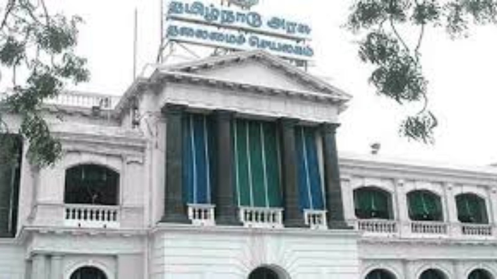 தலைமைச் செயலகத்தில் முக்கிய ஆலோசனை! – புதிய அரசு பதவியேற்பதற்கான பாதுகாப்பு மற்றும் நிர்வாக ஏற்பாடுகள் தீவிரம்.