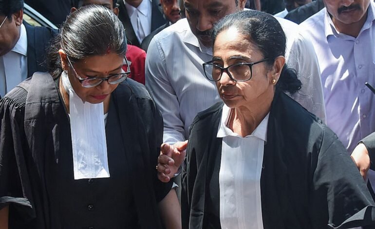 கல்கத்தா உயர் நீதிமன்றத்தில் பரபரப்பு: மம்தா பானர்ஜிக்கு எதிராக ‘சோர் சோர்’ முழக்கங்கள்!