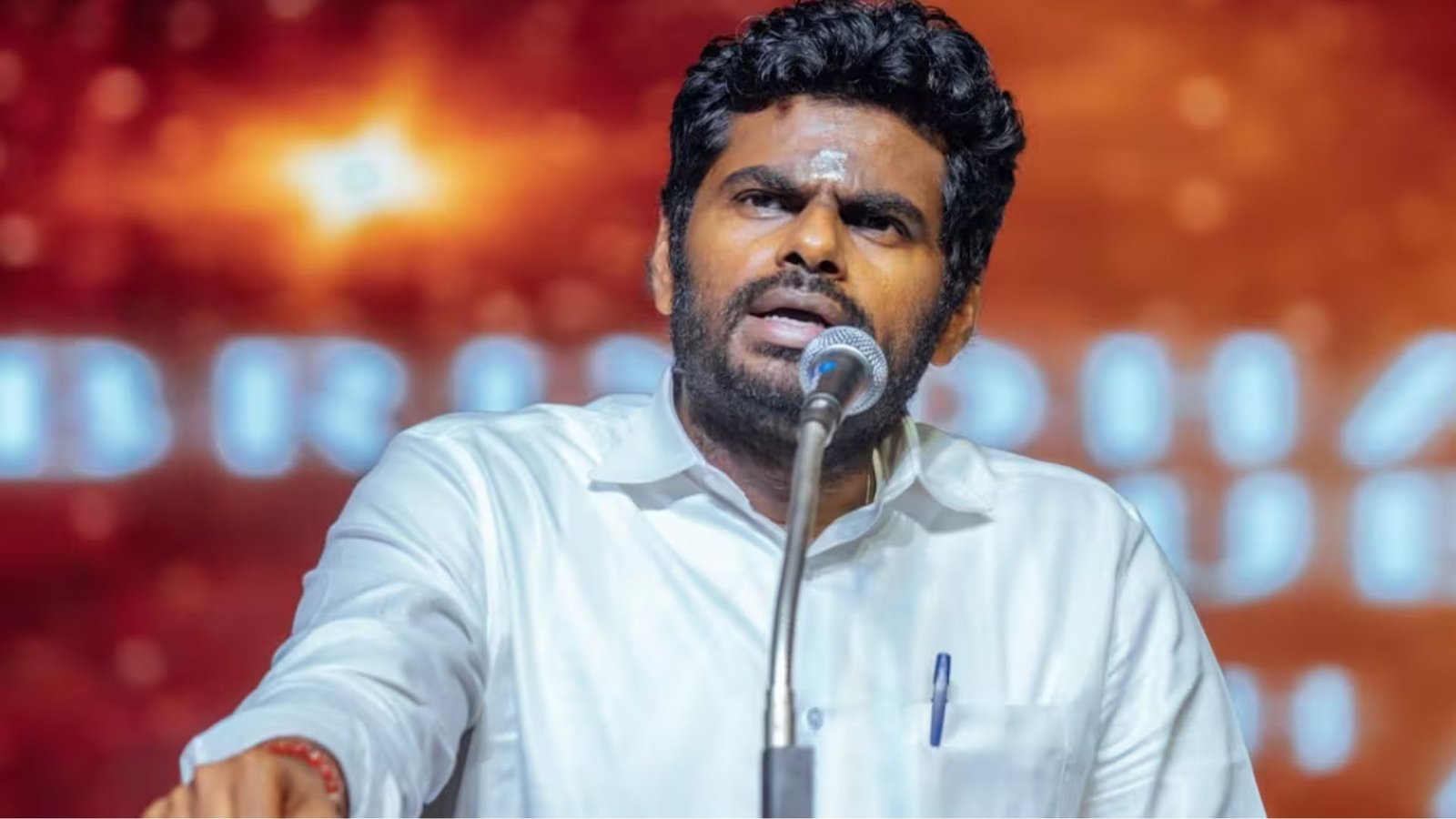 தமிழக அரசியலில் மாபெரும் திருப்பம்! பாஜக-வில் இருந்து விலகுகிறார் அண்ணாமலை! இன்று டெல்லியில் ராஜினாமா கடிதம்!