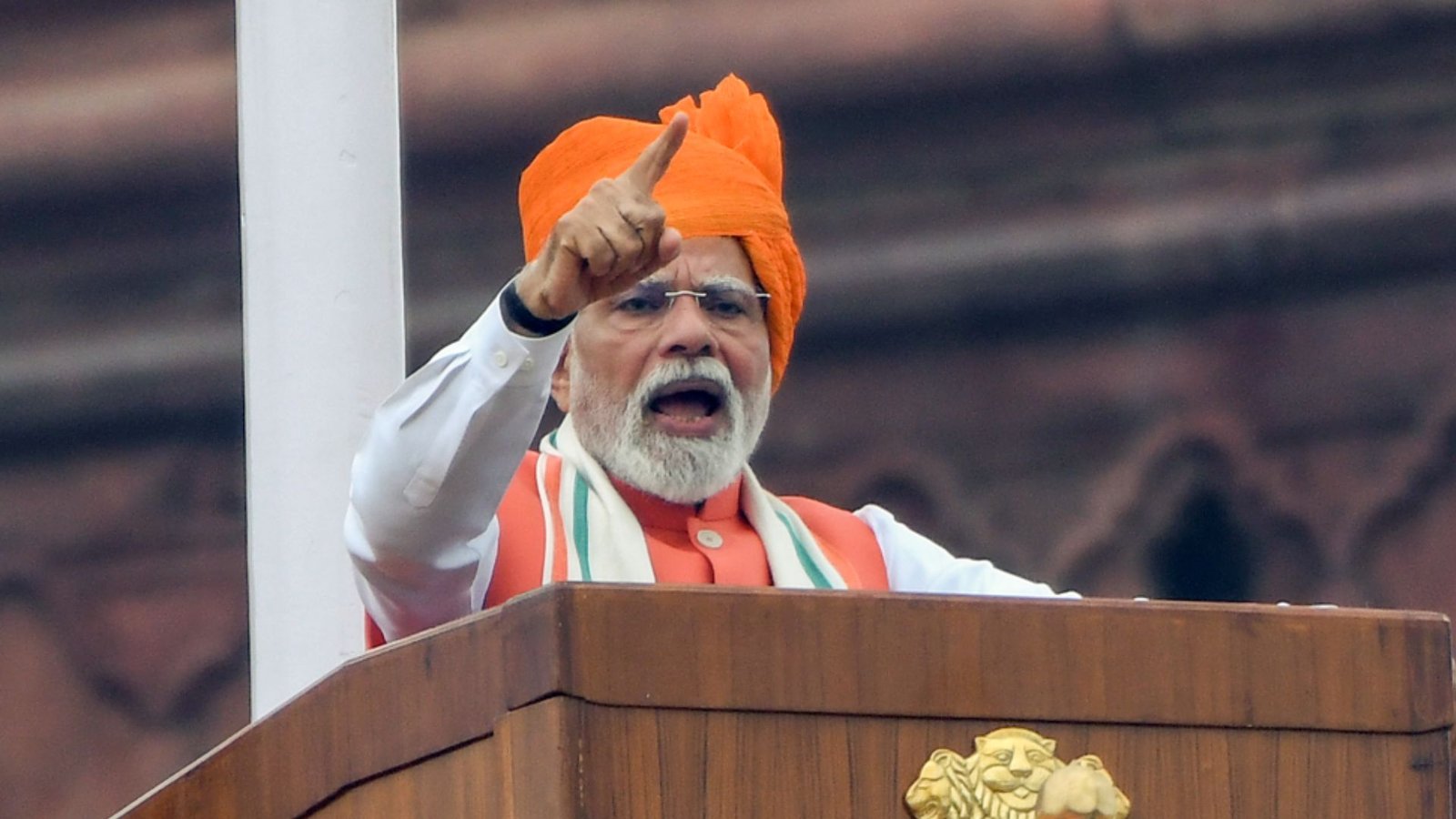 நேருவின் 4,398 நாட்கள் சாதனை காலி! இந்தியாவின் மிக நீண்ட கால பிரதமர் நரேந்திர மோடி! குடியரசுத் தலைவர், துணைத் தலைவர் நெகிழ்ச்சி வாழ்த்து!