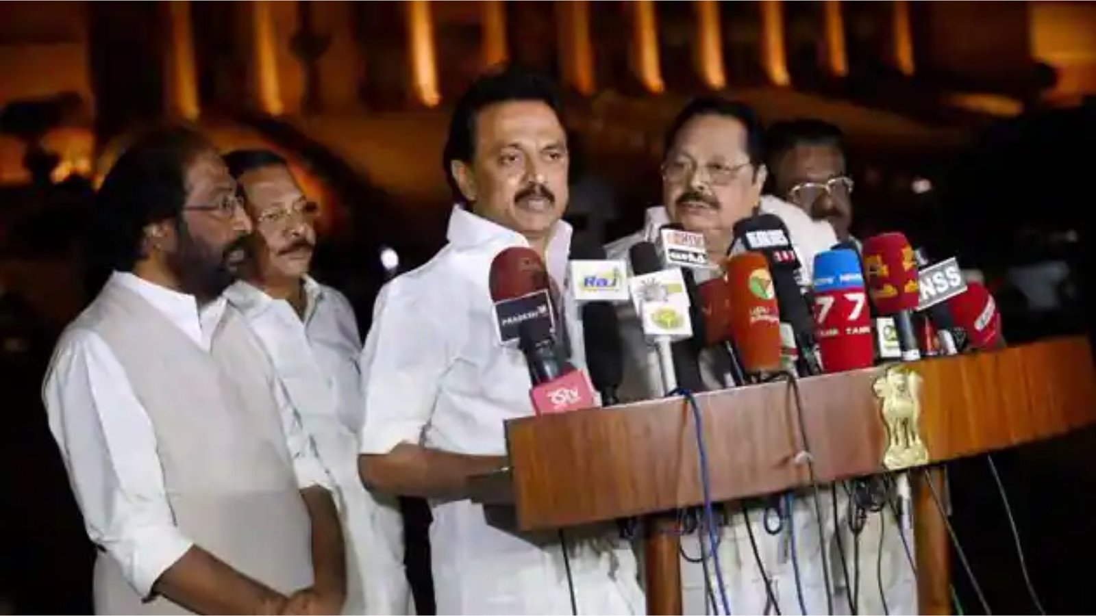 திமுகவில் அதிரடி மாற்றம்! கட்சியை சீரமைக்க உயர்மட்ட குழு அமைத்தார் மு.க.ஸ்டாலின்!