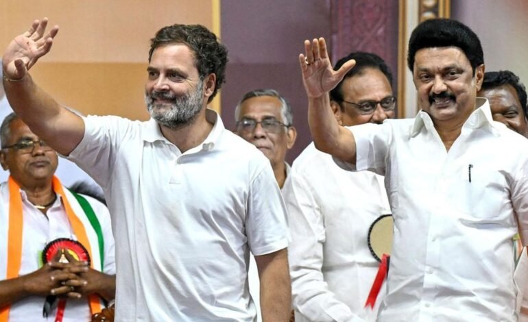 தேசிய அரசியலில் புதிய திருப்பம்! “கூட்டணியில் இருந்து வெளியேறினாலும் திமுக ஆதரிக்கும்!” காங்கிரஸ் நாடாளுமன்ற வியூகக் கூட்டத்தில் அதிரடி ஆலோசனைக் தகவல்!