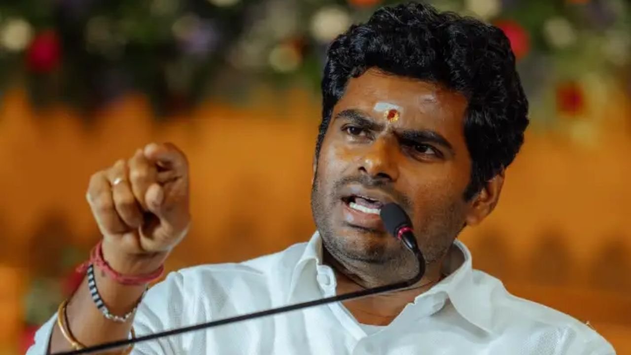 “ஜோம்பிகளை (Zombie) உருவாக்குகிறோம்!” – சோஷியல் மீடியா குறித்து அண்ணாமலை பகீர் எச்சரிக்கை!