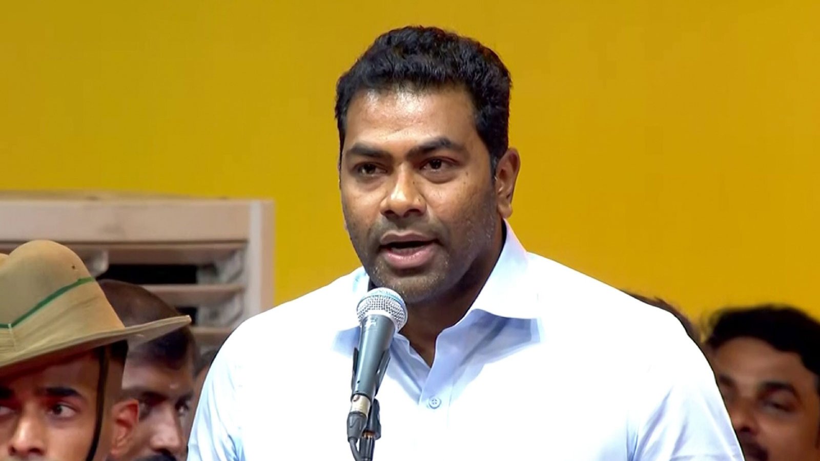 “ஏப்ரலில் மசோதா வராமல் தடுத்தது திமுகதான்!” – தொகுதி மறுவரையறை குறித்து ஆதவ் அர்ஜூனா பேச்சு!